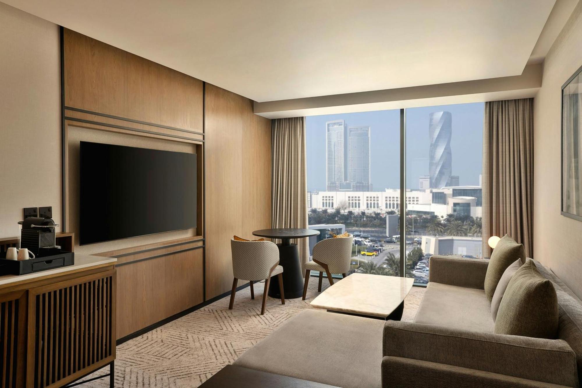 Sheraton Bahrain Hotel Манама Экстерьер фото