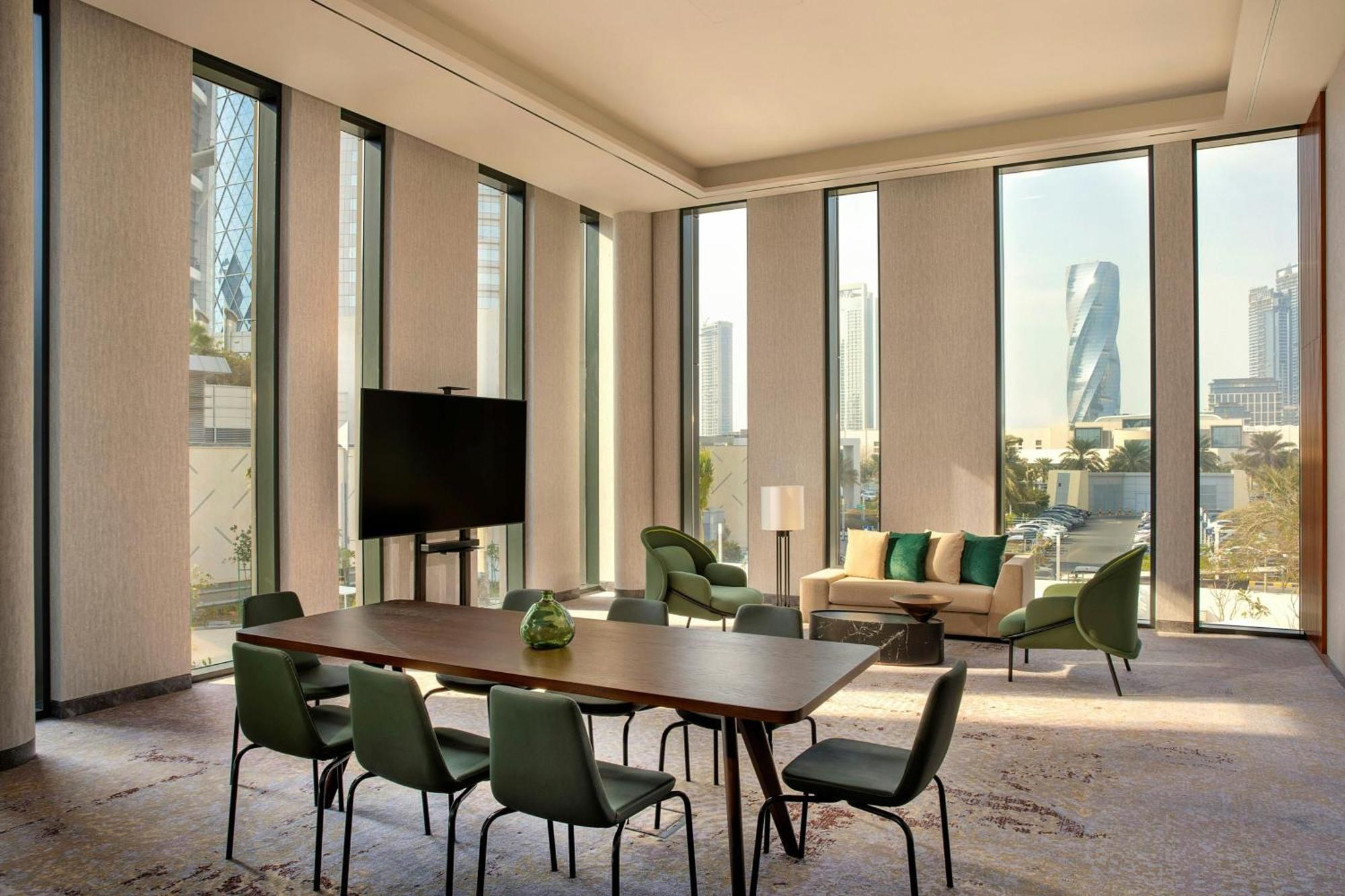 Sheraton Bahrain Hotel Манама Экстерьер фото