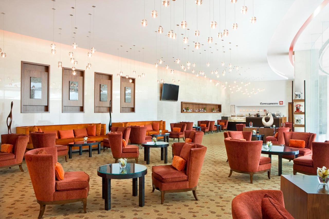 Sheraton Bahrain Hotel Манама Экстерьер фото